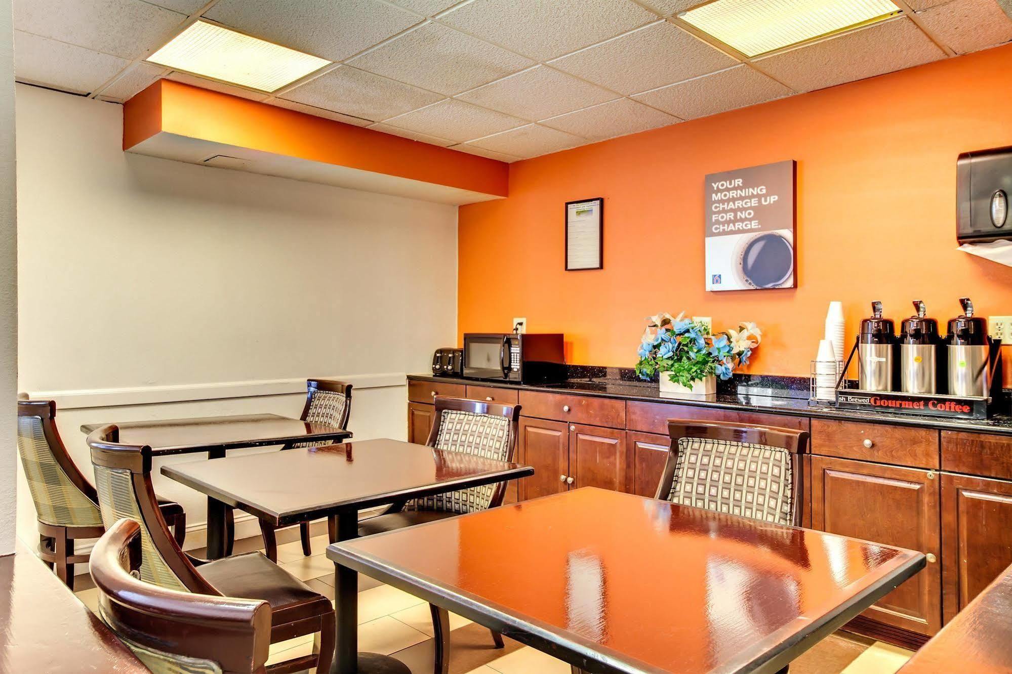 Motel 6-Washington, Dc מראה חיצוני תמונה
