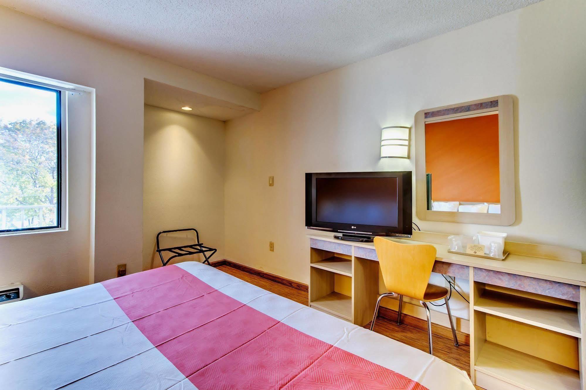 Motel 6-Washington, Dc מראה חיצוני תמונה