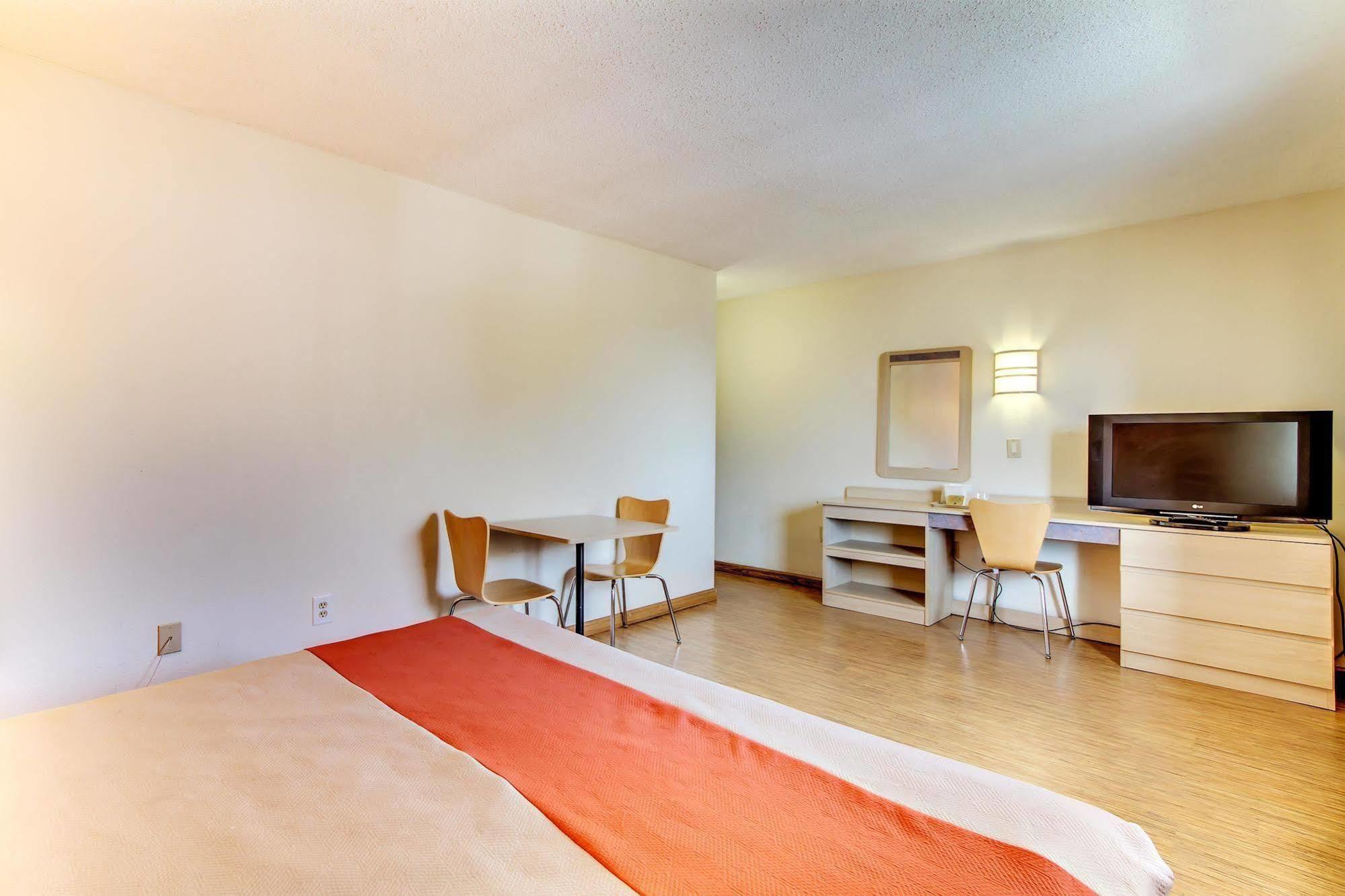 Motel 6-Washington, Dc מראה חיצוני תמונה
